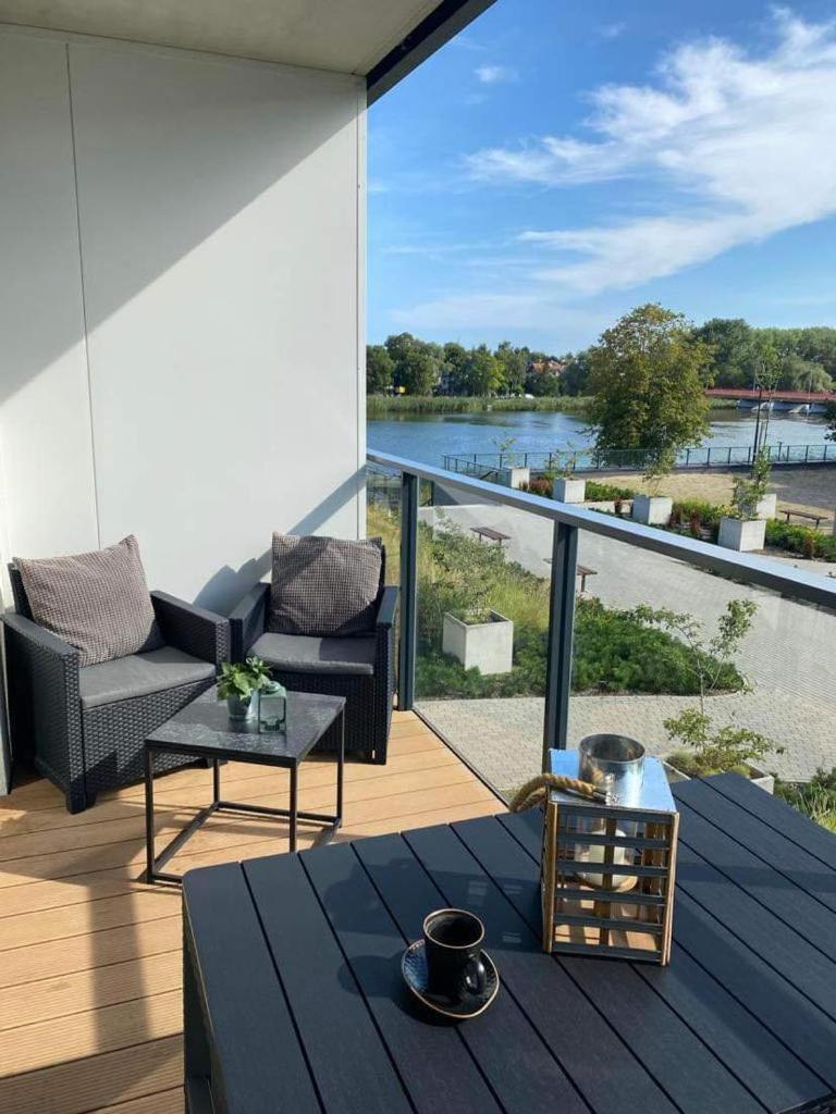 Red Bridge Resort - Apartament & Spa Dziwnów 外观 照片